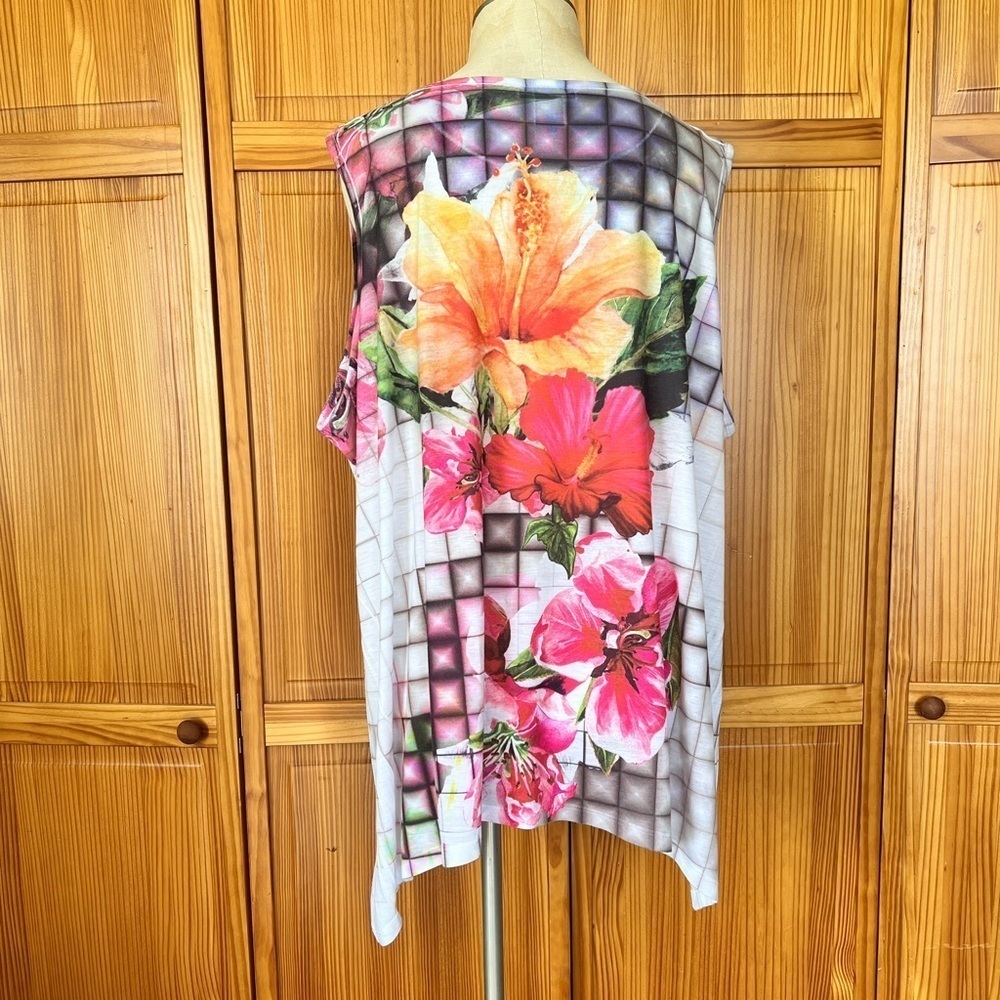 Catherines 3X Colorful Tank Top Plus Size Lightweight Casual Avant Garde - Picture 3 of 7